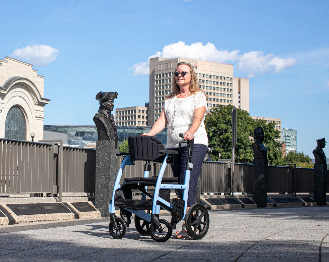 Triumph Prestige 2-in-1 Rollator & Transport Chair
