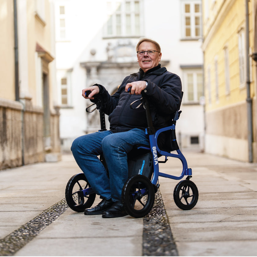 SEATA Lightweight Rollator Walker